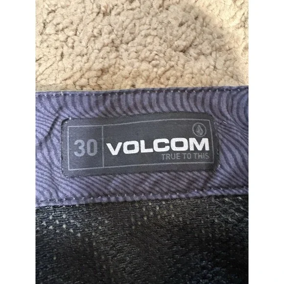 Volcom Frickin Cross Shred Shorts Men 30 Olive Green Hybrid Moisture Wicking - Picture 4 of 11